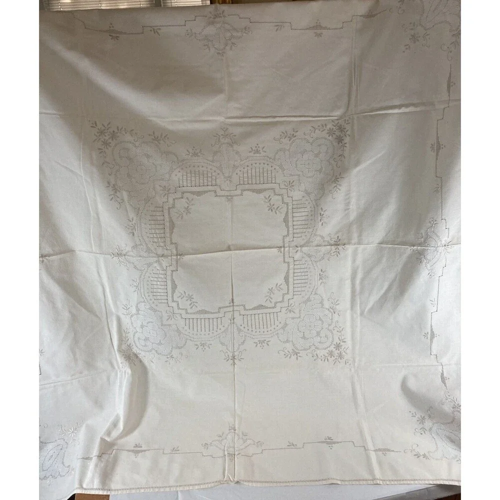 Vintage Beige Art Deco Tablecloth 17x50 Embroidered Rectangle Cottage Grannycore